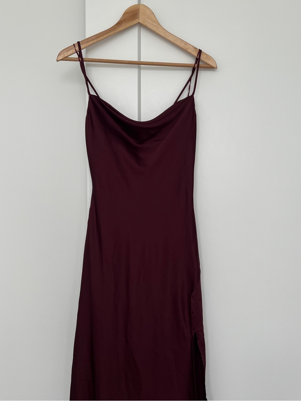 NWT Astr The Label Gaia Midi Wedding Guest Prom Formal Dress Deep Wine Size XS